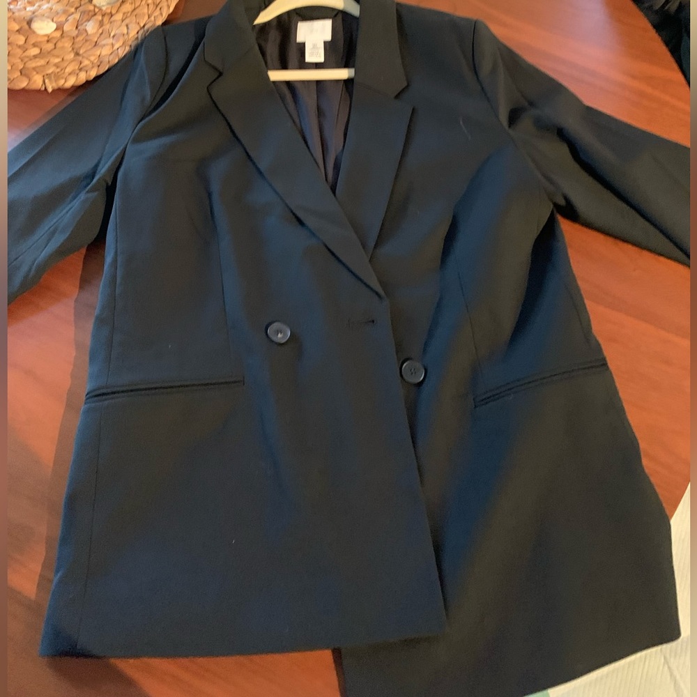 Womens blazer size small warn one time . Oversized fit